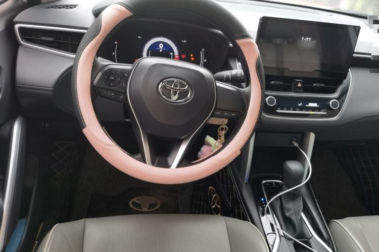 Used Toyota FRONTLANDER 2024 2.0L CVT Elite Edition
