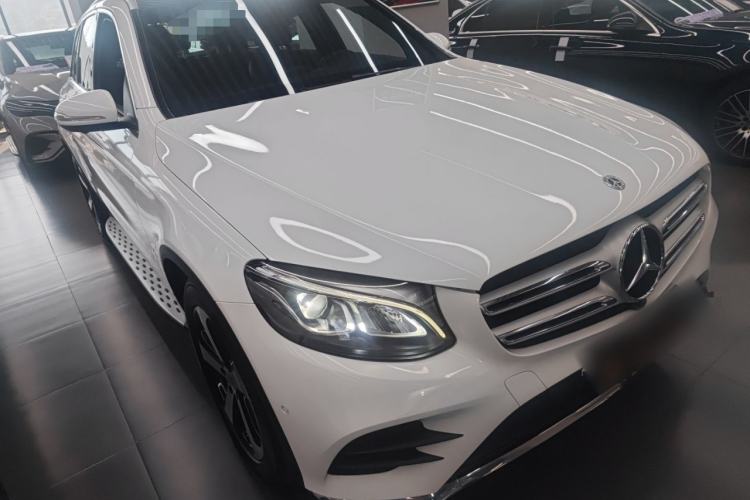 Used Mercedes-Benz GLC 2018 Facelift GLC 260 4MATIC Luxury Edition
