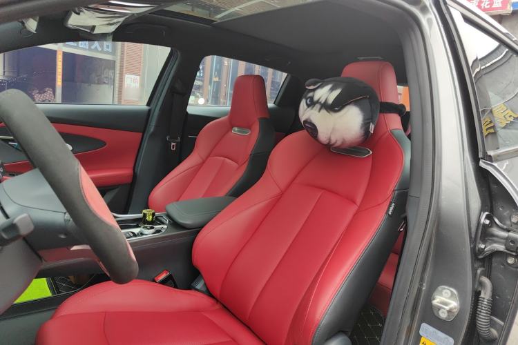 Used CHANGAN UNI-T 2020 1.5T Prestige Version