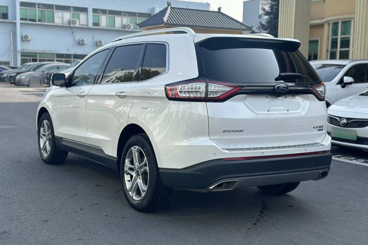 Used Ford Edge 2018 EcoBoost 245 Two-Wheel-Drive Titanium 7-Seater China VI Standard