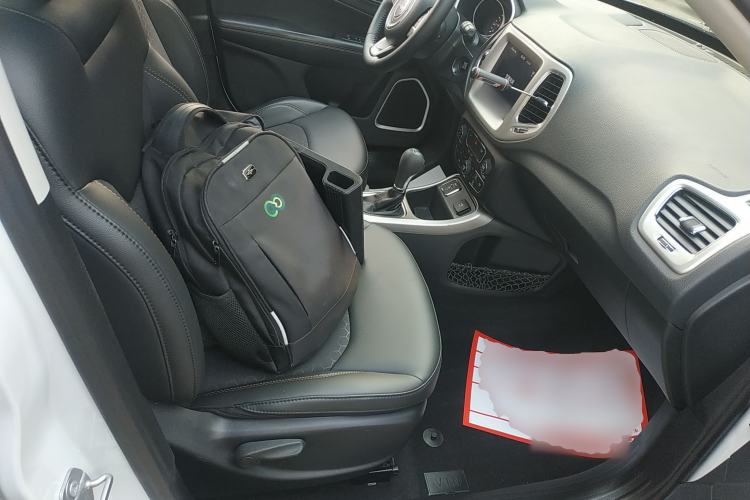 Used Jeep Compass 2019 220T Automatic Enjoyment Version
