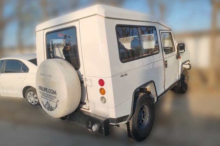 Used BAW Warrior 2021 2.4T Three-Door Four-Wheel Drive Short Wheelbase Gasoline Version China VI Emission Standard Rear Right 45 Deg