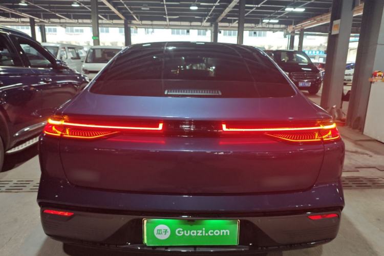 Used Geely Galaxy 8 2025 130km EM-P Starship Edition