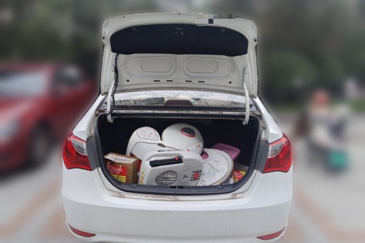 Used Hyundai Celesta 2011 1.6L Manual Comfort Edition
