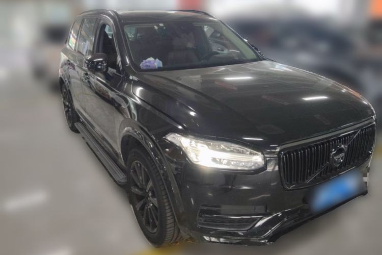 Used Volvo XC90 2019 T6 Zhiyi Edition 7-Seater China VI Standard Front Right 45 Deg