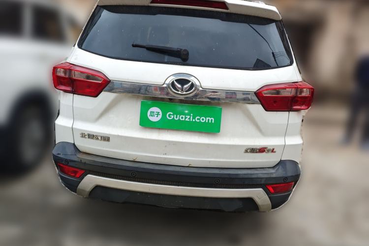 Used HYOSOW S3 2016 S3L 1.5L Manual Prestige Edition