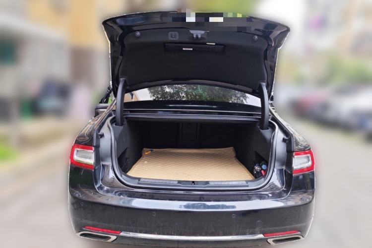 Used Lincoln Continental 2019 2.0T Two-Wheel Drive Prestige Version China VI Standard
