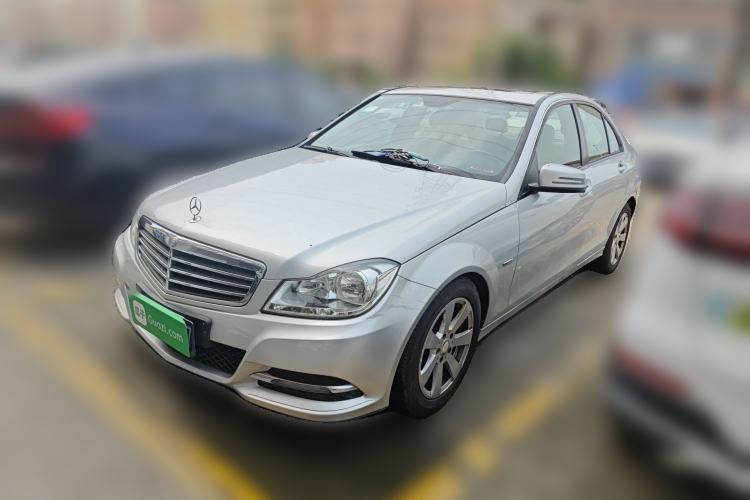 Used Mercedes-Benz C-Class 2011 C 180K Classic model