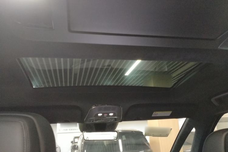 Used Zeekr 009 2024 7-Seater Aisle Version 108 kWh