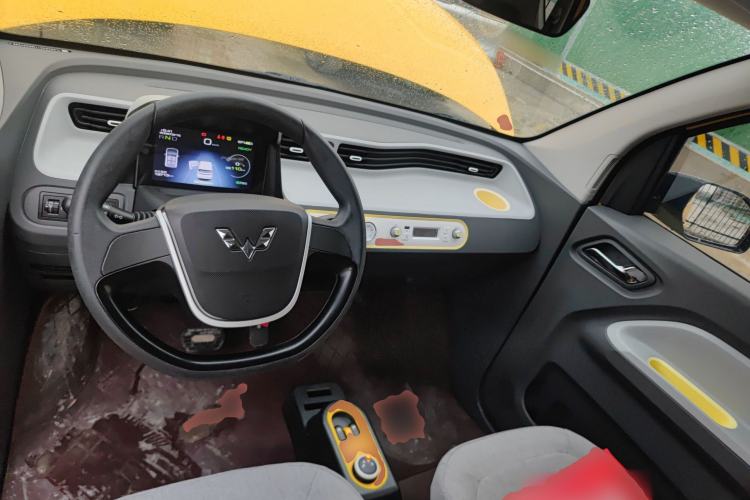 Used Wuling Hongguang MINIEV 2021 Macaron Fashion Edition Lithium-Ion Battery