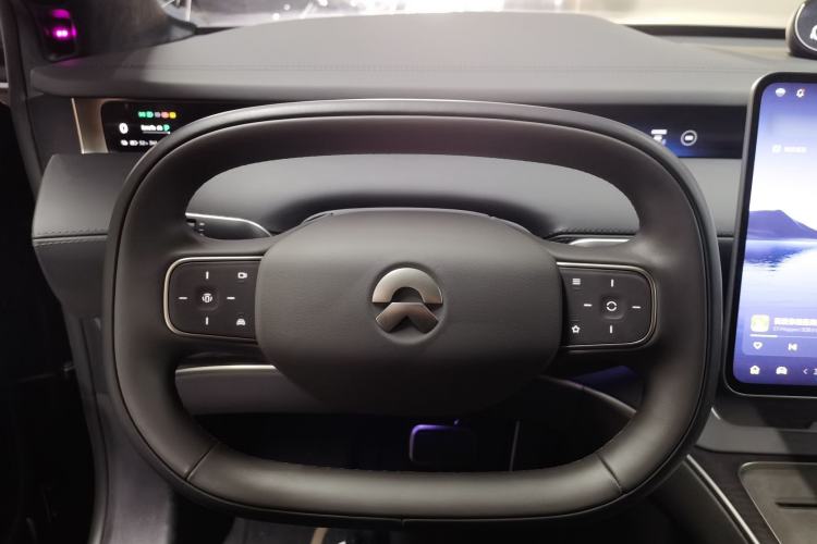 Used Nio ET9 2025 100 kWh
