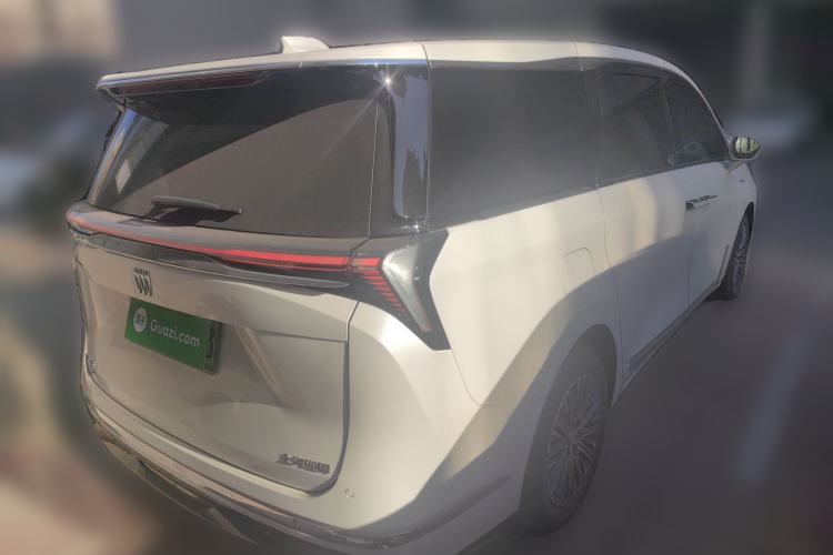 Used Buick GL8 New Energy 2024 Lu Zun Luxury Edition 7-Seater
