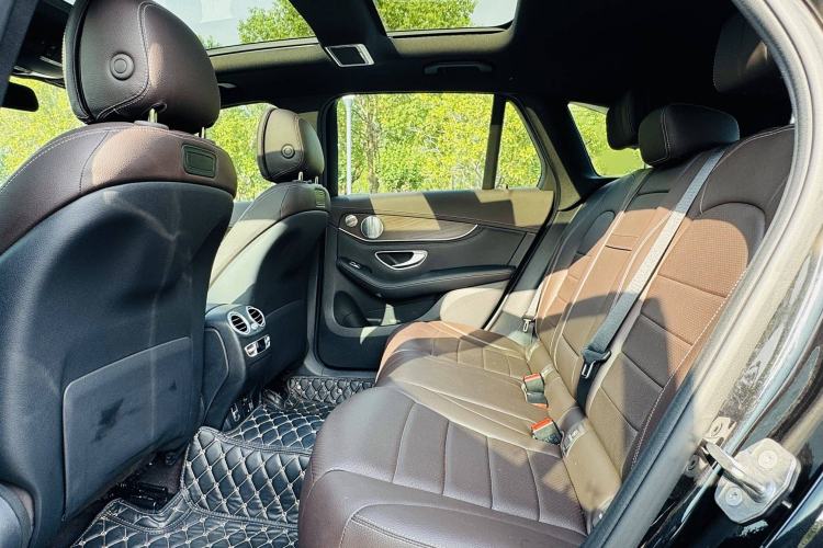 Used Mercedes-Benz GLC 2019 GLC 300 L 4MATIC Dynamic Model