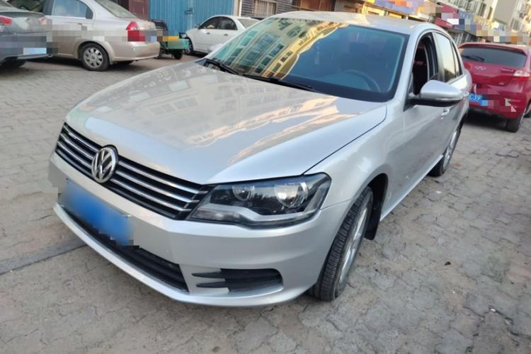 Used Volkswagen Bora 2013 1.6L Manual Fashion Edition