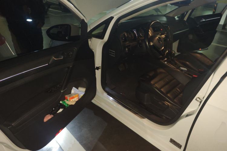 Used Volkswagen Golf 2015 1.4TSI Automatic Luxury Model