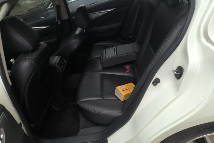 Used Infiniti Q50L 2016 2.0T Enjoyment Edition Left Rear Seat