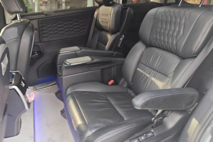 Used Honda Elysion 2024 2.0L eHEV Luxury Edition Left Rear Seat