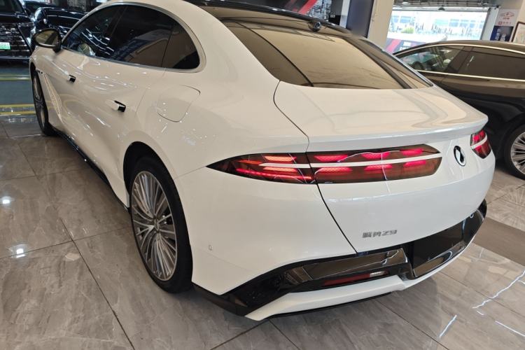 Used Denza Z9 2024 1100 km All-Wheel-Drive Ultra Version