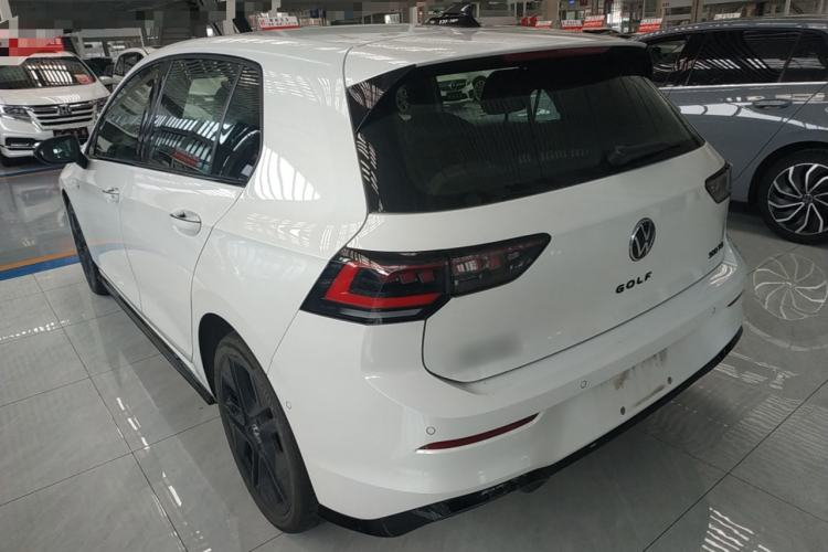 Used Volkswagen Golf 2025 300TSI R-Line