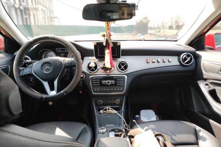 Used Mercedes-Benz GLA 2015 GLA 220 4MATIC Fashion Model
