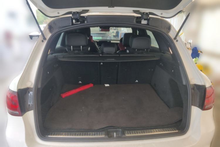 Used Mercedes-Benz GLC 2021 GLC 300 L 4MATIC Dynamic Model
