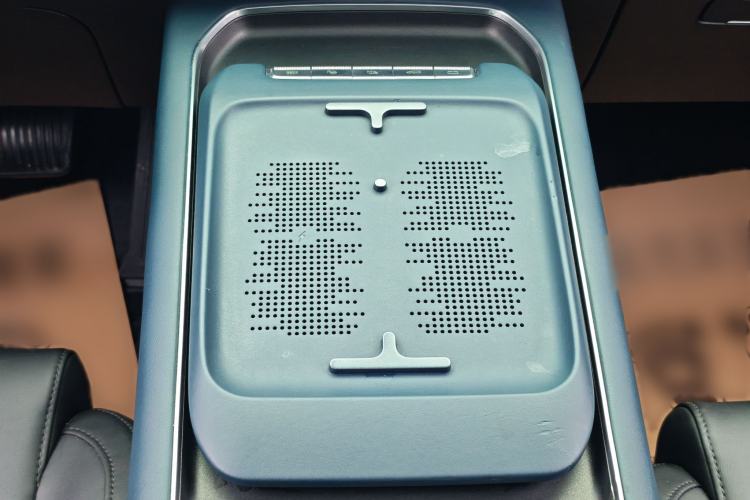 Used VOYAH FREE 2024 Ultra-Long Range Intelligent Driving Version Interior 10