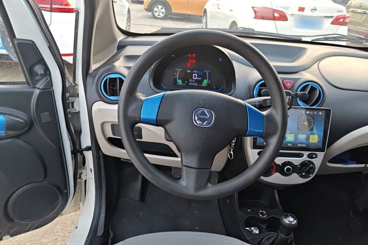 Used JMEV E200L 2018 E200L Standard Model (250 km)
