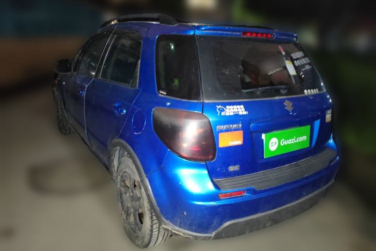 Used Suzuki SX4 2011 Revised Version 1.6L Manual – Dynamic Edition Rear Left 45 Deg