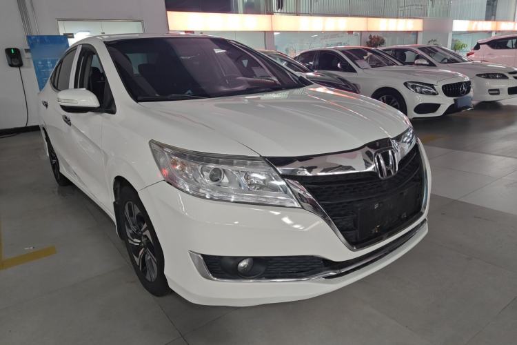 Used Honda Crider 2016 1.8L CVT Luxury Edition Front Right 45 Deg