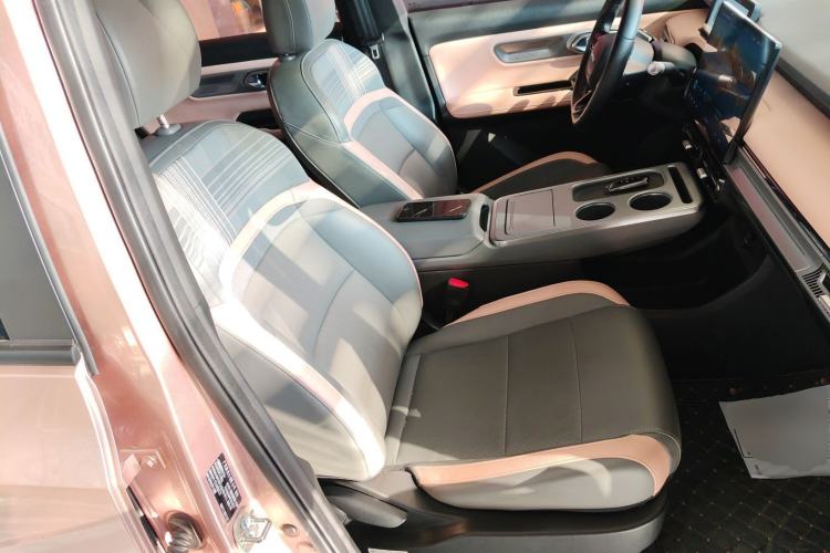 Used AION Y 2022 Plus 70 Smart Edition
