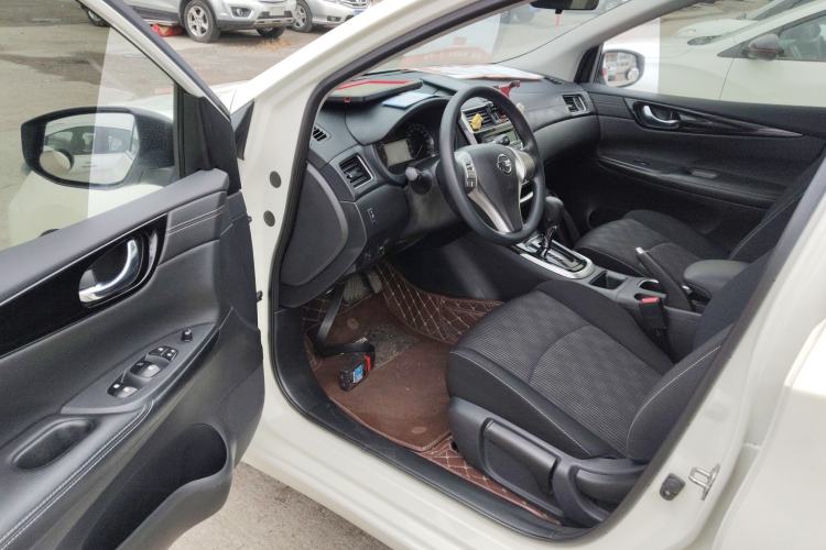 Used Nissan Tiida 2020 1.6L CVT Cool Edition
