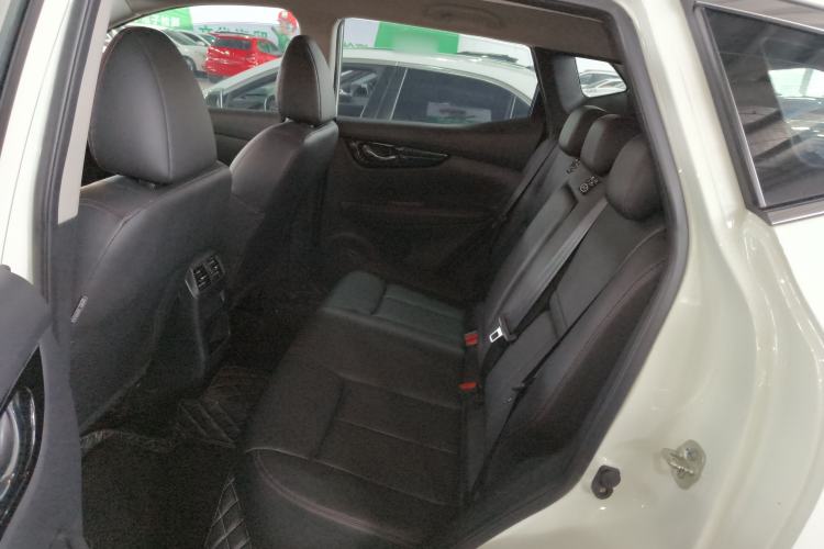 Used Nissan Qashqai 2022 2.0L CVT XV Smart Enjoyment Version
