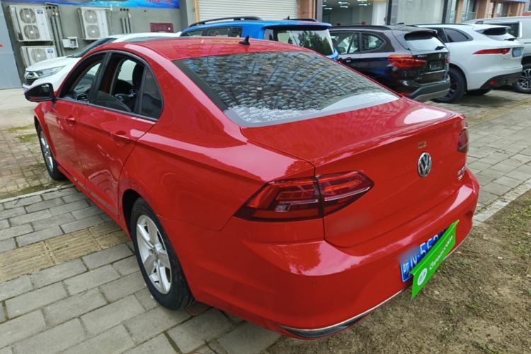 Used Volkswagen Lamando 2019 230TSI DSG Fashion Edition China V Standard