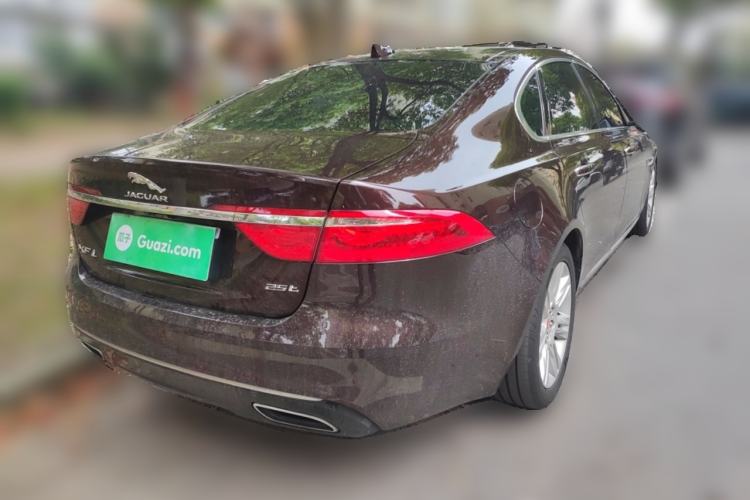 Used Jaguar XFL 2018 XFL 2.0T 250 PS Luxury Edition Rear Right 45 Deg