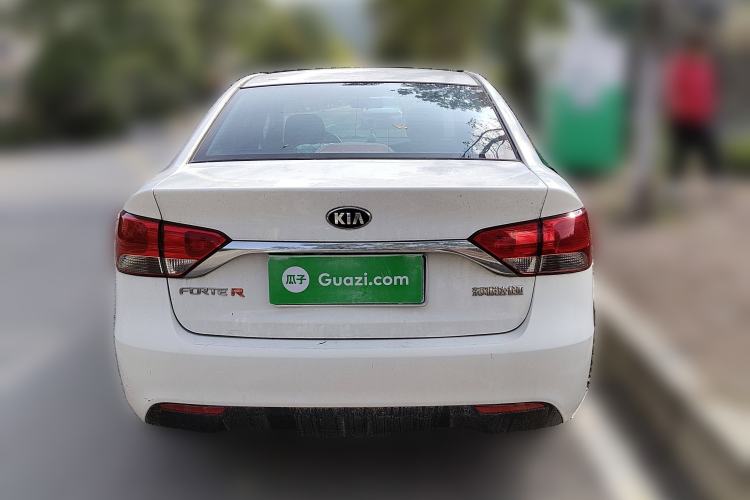 Used Kia Forte 2014 1.6L MT GL