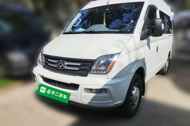 Used SAIC MAXUS Xintu V80 2021 2.0T Manual Classic Aoyuntong Short Wheelbase Mid-Roof 5/6-Seater