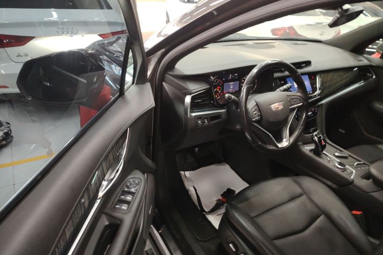 Used Cadillac XT6 2021 2.0T 7-Seater Four-Wheel Drive Luxury Version