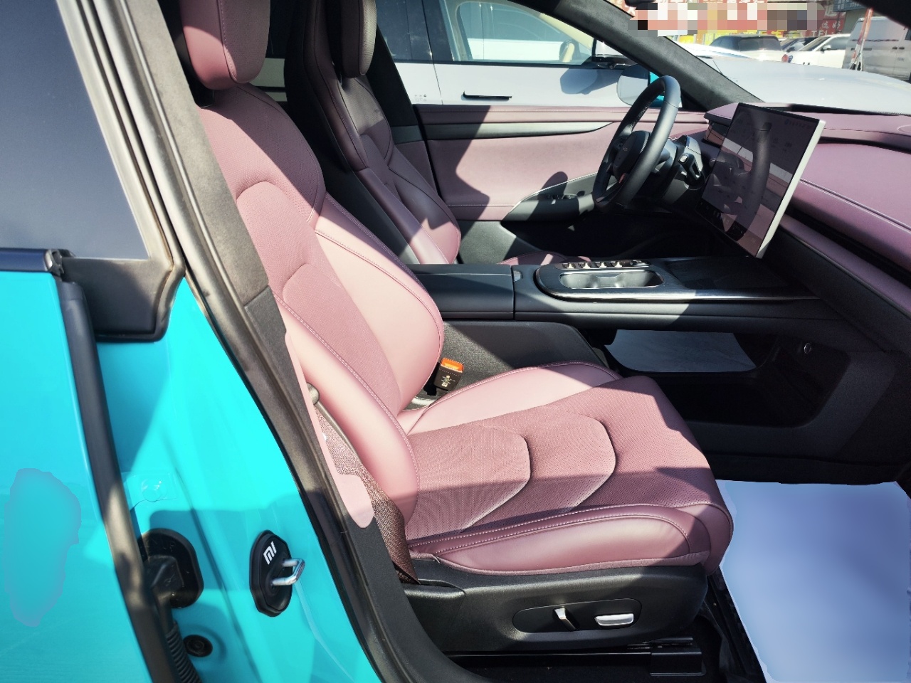 Xiaomi Auto SU7 2024 Four-Wheel Drive Ultra-Long Range Advanced Intelligent Driving Max Edition — снимка 19