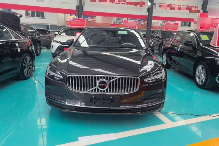 Used Volvo S90 2023 B5 Zhiyi Luxury Edition