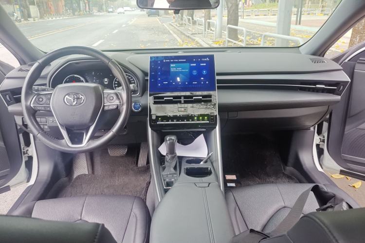 Used Toyota Avalon 2022 Dual-Engine 2.5L Luxury Edition
