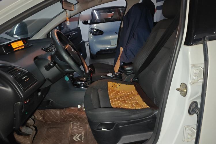 Used Citroen C-Quatre 2013 1.6L Manual Prestige CNG Model Left Front Seat