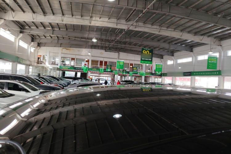 Used ONVO Luxeed L90 2025 Model—Max Six-Seater Version