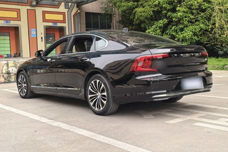 Used Volvo S90 2024 B5 Zhiyi Luxury Edition Exterior 9