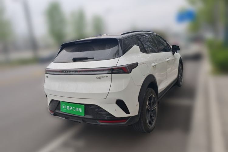 Used Lynk & Co 06 EM-P 2025 EM-P 126 Long-Range Halo Rear Right 45 Deg