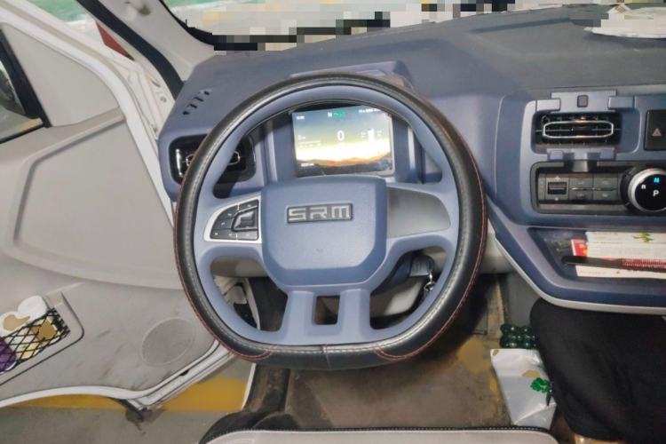 Used SRM New Energy E3L 2024 Standard 6-Seater Bus Steering Wheel