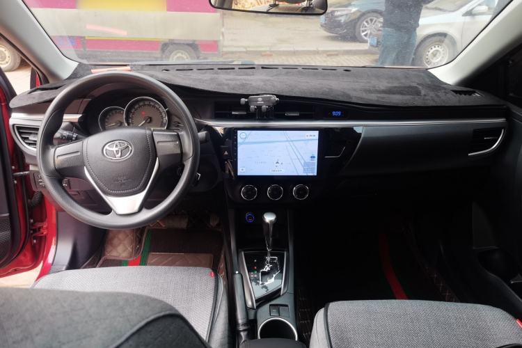 Used Toyota Levin 2016 1.6G CVT Elite Edition Center Console