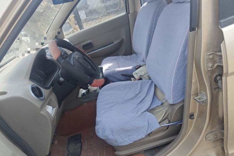 Used Wuling Hongguang 2010 1.2L Comfort Edition China IV Left Front Seat