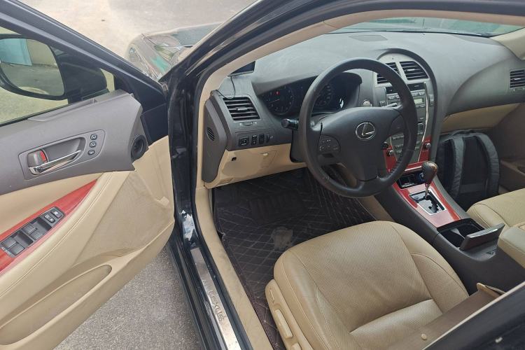 Used Lexus ES 2006 350
