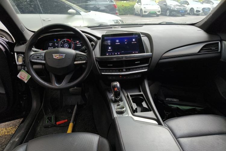 Used Cadillac CT5 2023 28T Luxury Edition (Standard Version) Center Console