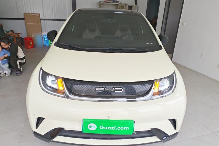 Used BYD Dolphin 2023 420 km Fashion Edition